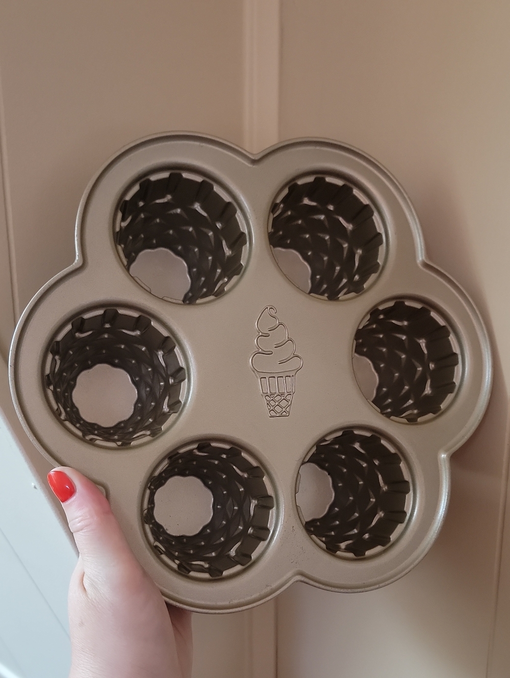 Nordic Ware Ice Cream Cone Cupcake Pan Williams Sonoma